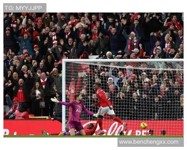 意甲激战国米与热刺握手言和历史冷门瞬间引发全场沸腾